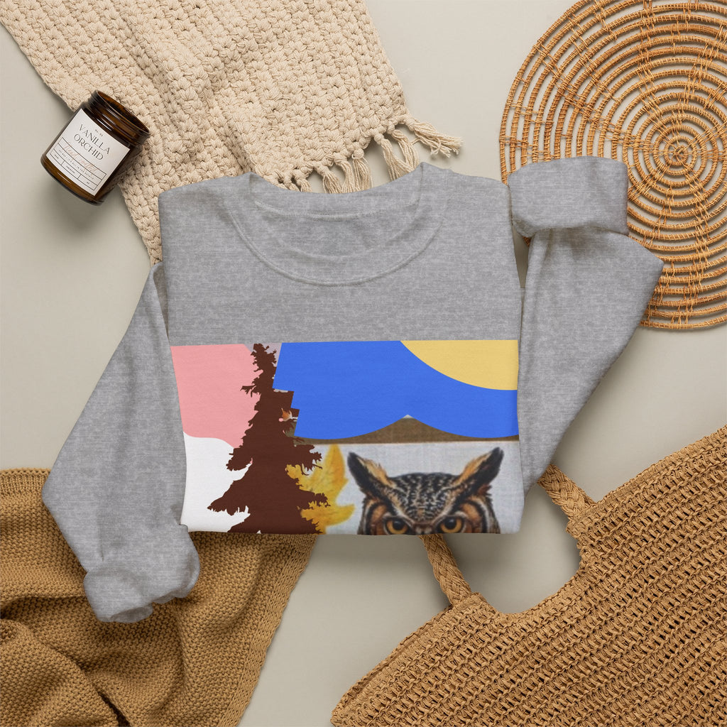 Retro Owl Crewneck Sweatshirt — Vintage Forest Graphic Pullover