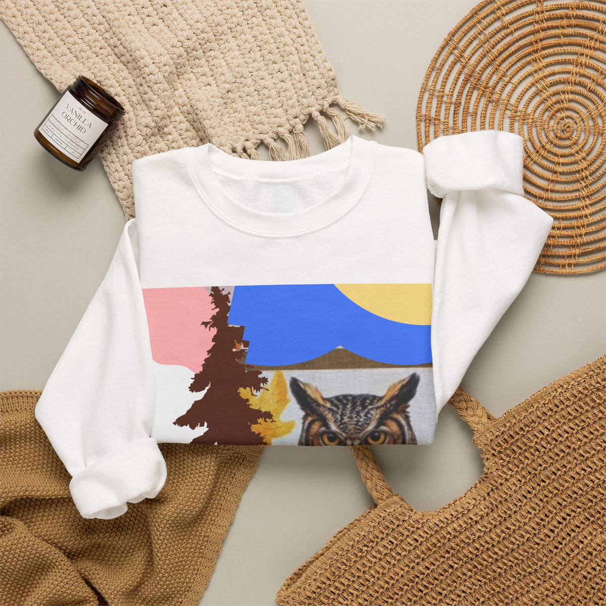Retro Owl Crewneck Sweatshirt — Vintage Forest Graphic Pullover