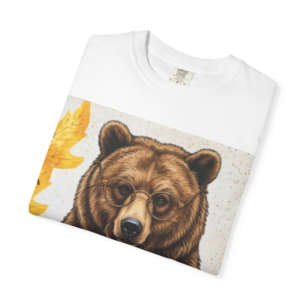 Bear Selfie T-Shirt — Funny Bear with Smartphone Graphic