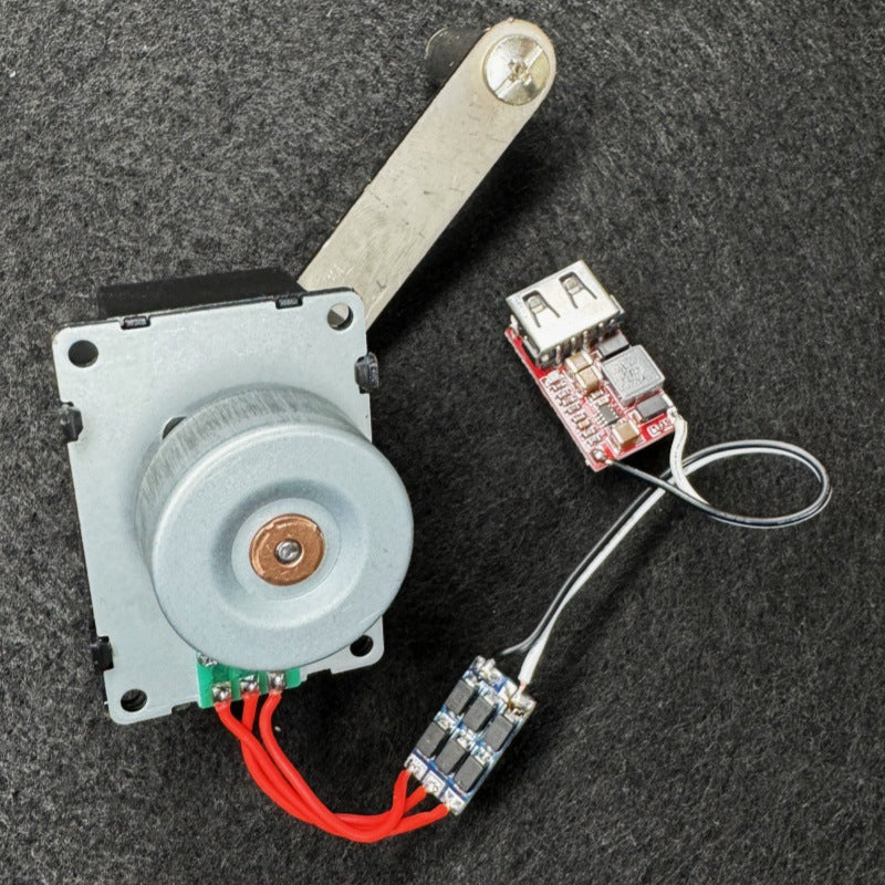 Trailblazer Emergency Hand Crank Power & Radio